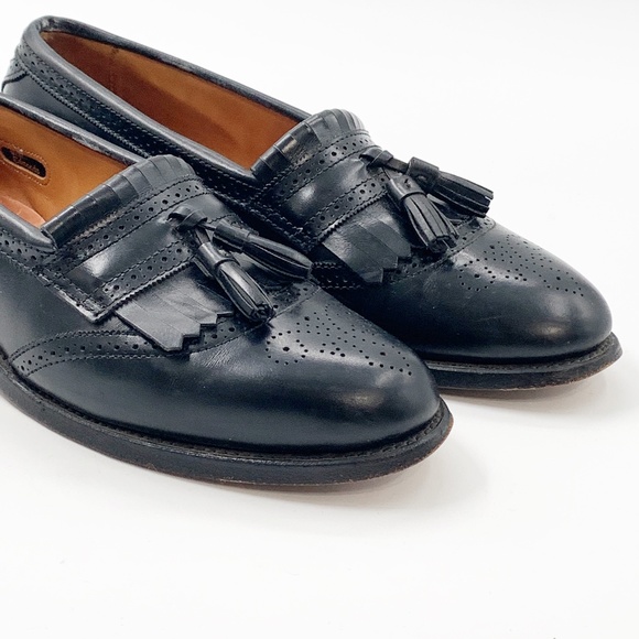 *SOLD* Allen Edmonds Bridgeton Mens Size 9 Shoes Loafers Black Leather Kiltie - Picture 8 of 14